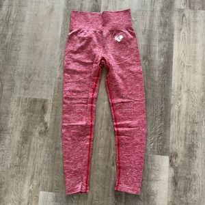 Women’s Best red leggings
